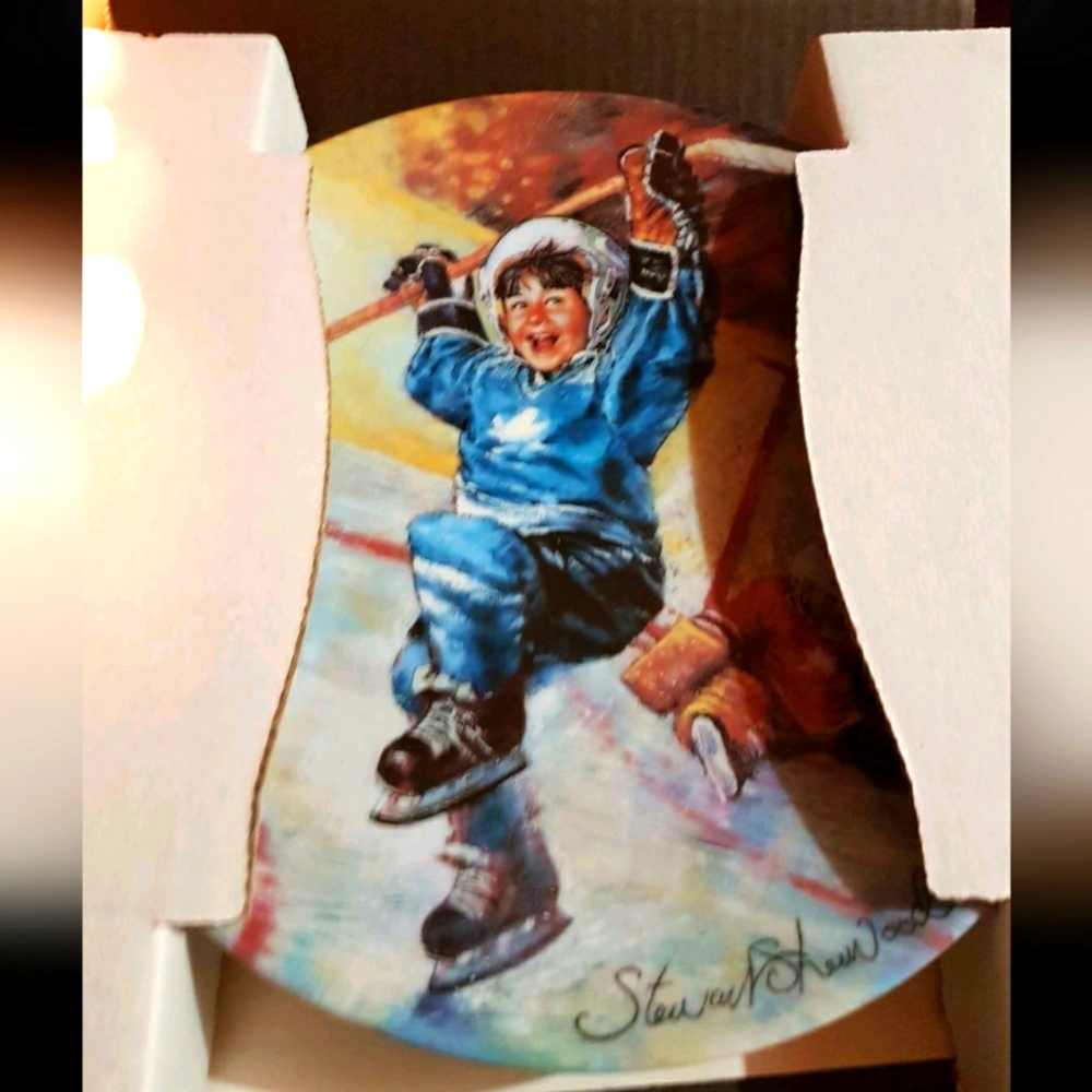 BN SIGNED Stewart Sherwood THE PENALTY SHOT Collectors Plate